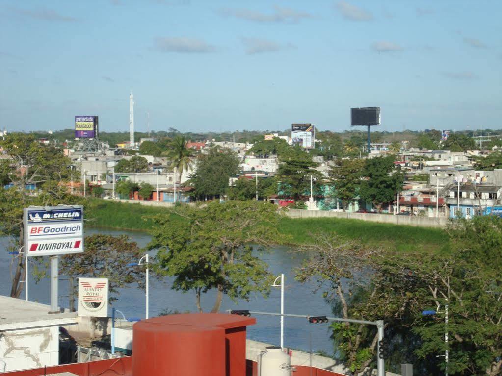 Choco'S Hotel Villahermosa Exterior foto